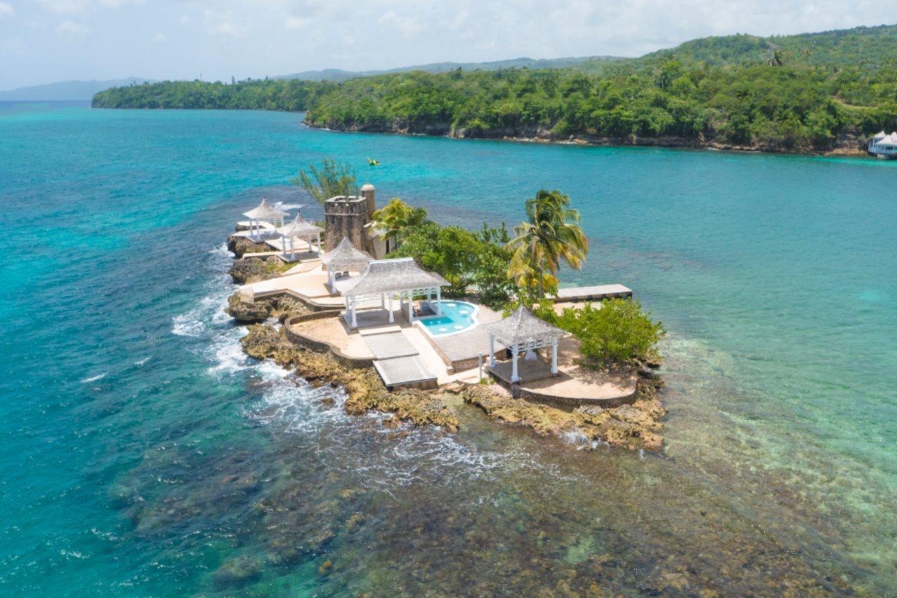 Готель Couples Tower Isle (Adults Only) Очо-Ріос Екстер'єр фото